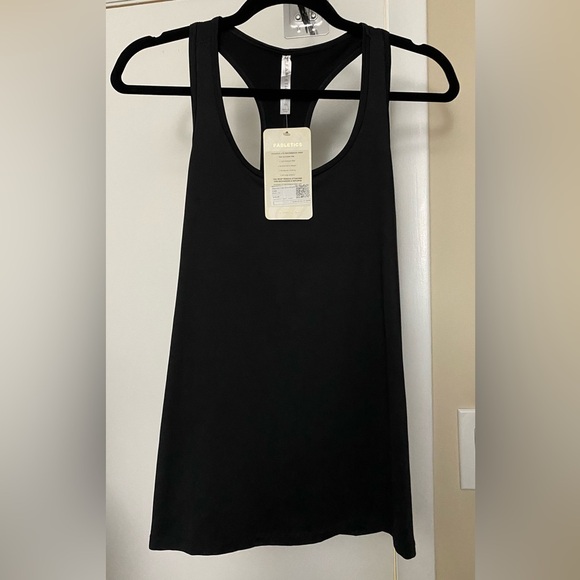 NWT Fabletics  Phoenix Lite Racerback Tank Black Size Medium - Picture 3 of 7